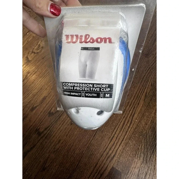 Wilson Sports High Impact Youth M Age10-13 Athletic Protective Cup White B0073 - Picture 4 of 5